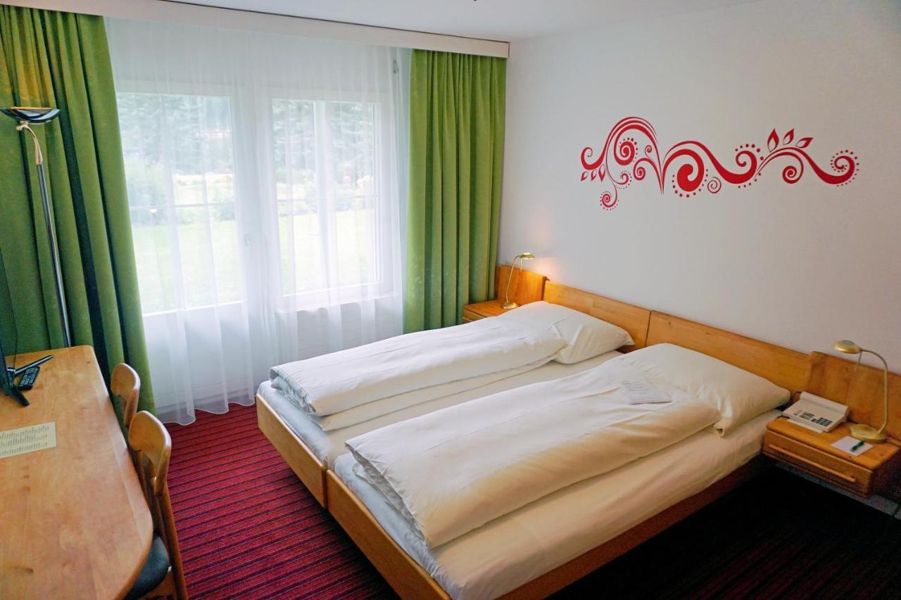 Typically Swiss Hotel Altana Scuol Kültér fotó